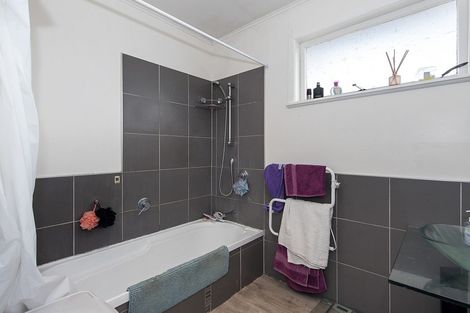 Photo of property in 17 Yorkshire Road, Silverdale, Hamilton, 3216