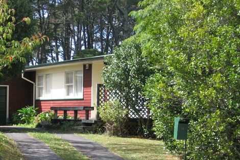 Photo of property in 11 Thornlow Street, Glendene, Auckland, 0602