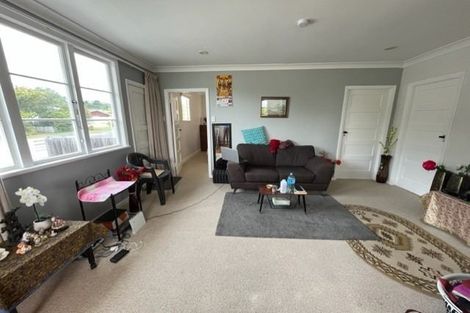 Photo of property in 2a Luckie Street, Tawa, Wellington, 5028