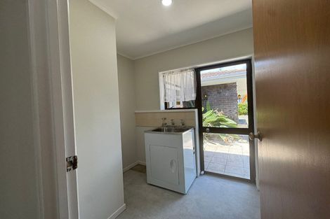 Photo of property in 328 Tourist Road, Clevedon, Papakura, 2585