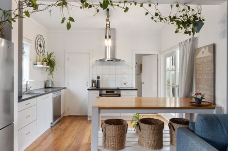 Photo of property in 703 Ellison Road, Parkvale, Hastings, 4122