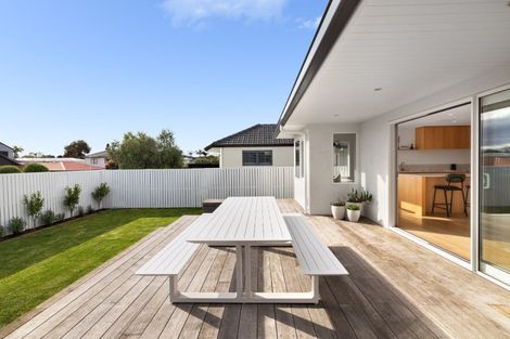 Photo of property in 60a Campbell Road, Mount Maunganui, 3116