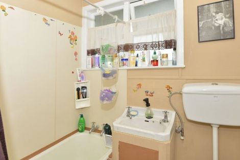 Photo of property in 6a Holmes Avenue, Otangarei, Whangarei, 0112