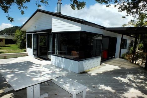 Photo of property in 138 Waimaire Avenue, Matarangi, Whitianga, 3592