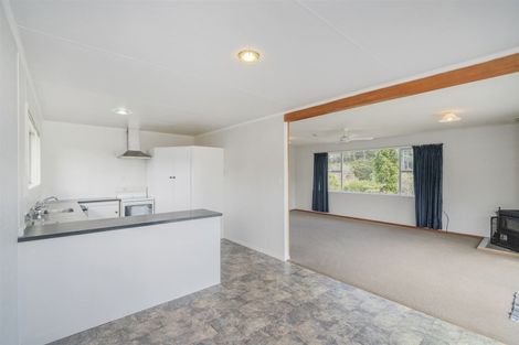 Photo of property in 119 Huaroa Street, Coromandel, 3506