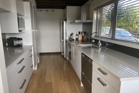 Photo of property in 36 Oruamo Place, Beach Haven, Auckland, 0626