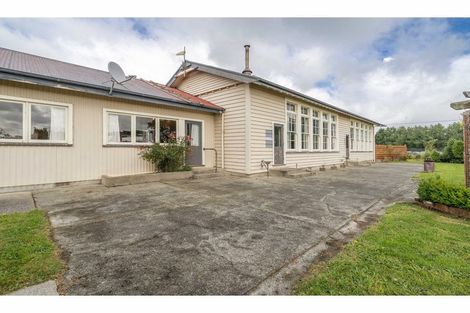 Photo of property in 15 Thornbury Waimatuku Road, Waimatuku, Riverton, 9883