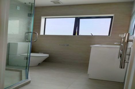 Photo of property in 47c Withers Road, Glen Eden, Auckland, 0602