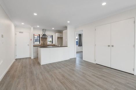 Photo of property in Santa Rosa, 60/340 Gulf Harbour Drive, Gulf Harbour, Whangaparaoa, 0930