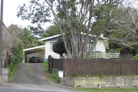 Photo of property in 9 Kendal Place, Merrilands, New Plymouth, 4312