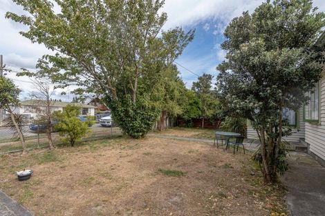 Photo of property in 27 Woodward Street East, Featherston, 5710