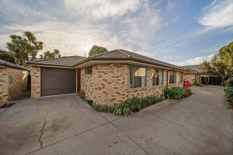 Photo of property in 16c Defoe Place, Waltham, Christchurch, 8023