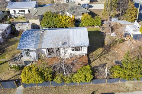 Photo of property in 19 Teal Crescent, Omarama, 9412