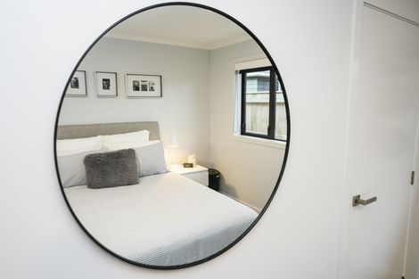 Photo of property in 18 Cyprus Place, Fitzherbert, Palmerston North, 4410