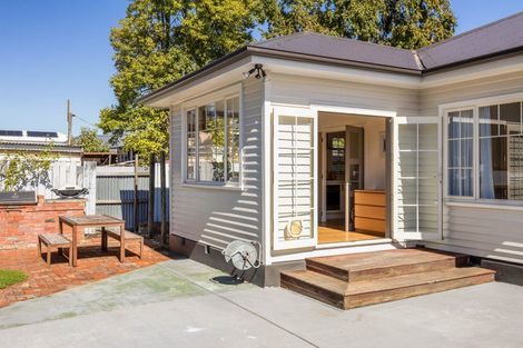 Photo of property in 136 Neville Street, Spreydon, Christchurch, 8024