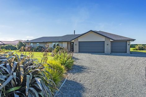 Photo of property in 36 Whitcombe Place, Darfield, 7571