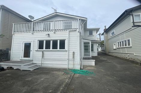 Photo of property in 12 Park Street, Thorndon, Wellington, 6011