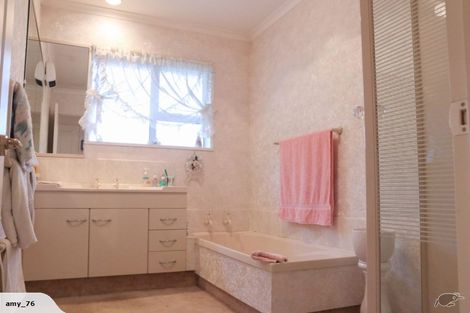 Photo of property in 11 Kakapo Street, Waikiwi, Invercargill, 9810