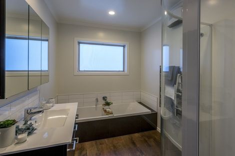 Photo of property in 123 Te Horo Beach Road, Te Horo, Otaki, 5581