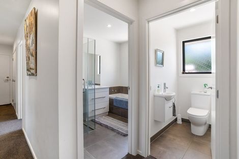 Photo of property in 10 Cove Lane, Mount Creighton, Queenstown, 9371