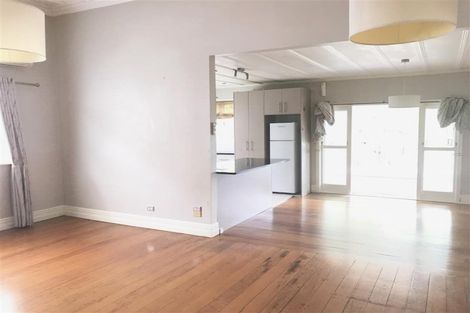 Photo of property in 10 Fifth Avenue, Mount Albert, Auckland, 1025