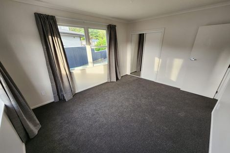 Photo of property in 35 Meremere Street, Wainuiomata, Lower Hutt, 5014
