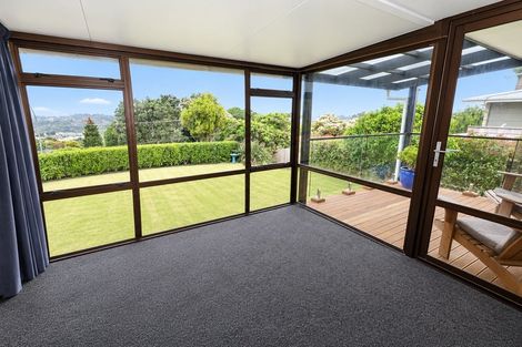 Photo of property in 114 Cambridge Road, Bethlehem, Tauranga, 3110
