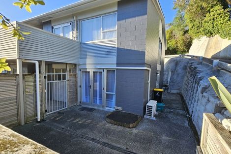 Photo of property in 7/126 Redwood Avenue, Tawa, Wellington, 5028