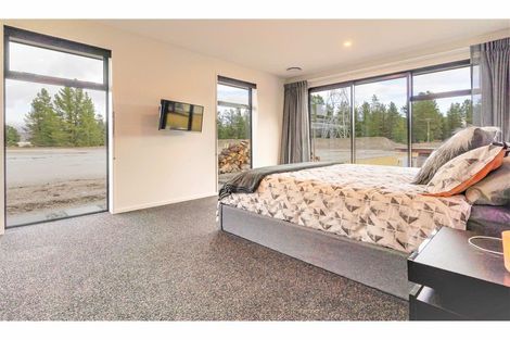 Photo of property in 55 Larch Crescent, Alexandra, 9320