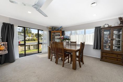 Photo of property in 2 Rata Avenue, Huntly, 3700
