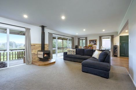 Photo of property in 293 Ararimu Valley Road, Helensville, Waimauku, 0882