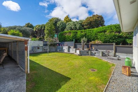 Photo of property in 17 Otaihanga Road, Otaihanga, Paraparaumu, 5036