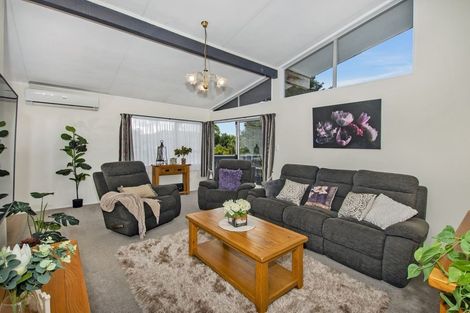 Photo of property in 19 Escalona Street, Te Kamo, Whangarei, 0112