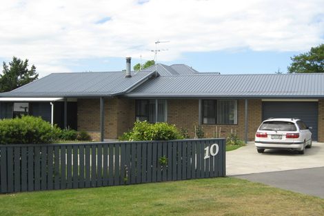Photo of property in 10a Bank Street, Amberley, 7410