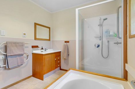 Photo of property in 55b Queen Street, Cambridge, 3434