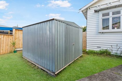 Photo of property in 2/70 Station Road, Papatoetoe, Auckland, 2025