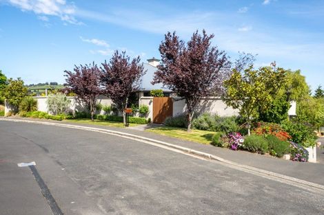 Photo of property in 10 Sunninghurst Drive, Fairfield, Dunedin, 9018