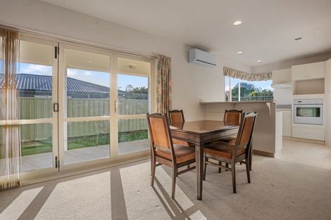 Photo of property in 1/32 Park Road, Glenfield, Auckland, 0629