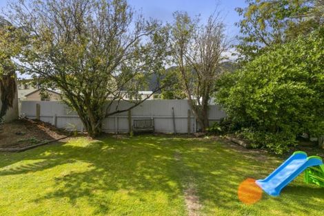 Photo of property in 11 Hinemoa Street, Waiwhetu, Lower Hutt, 5010