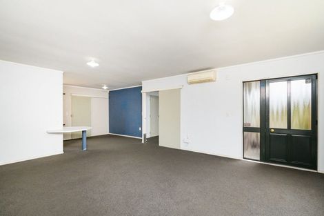 Photo of property in 67 Amberley Avenue, Highbury, Palmerston North, 4412