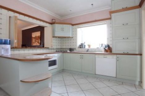 Photo of property in 37 Maeroa Road, Beerescourt, Hamilton, 3200