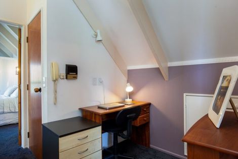 Photo of property in 213 Ngamotu Road, Spotswood, New Plymouth, 4310