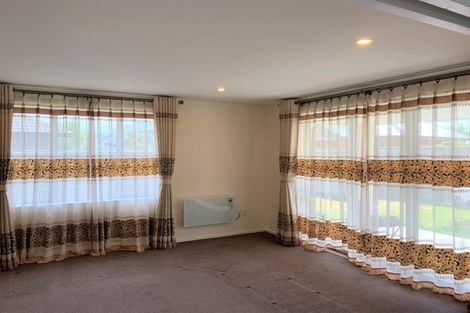 Photo of property in 15 Cognac Drive, Yaldhurst, Christchurch, 8042