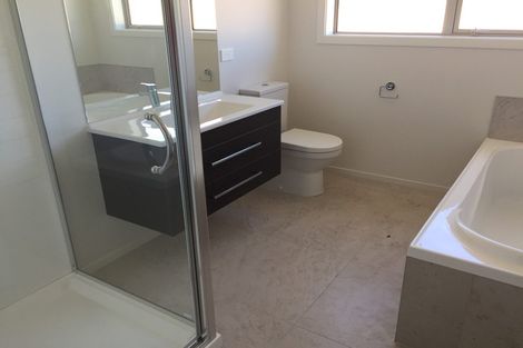 Photo of property in 3 Antrim Glade, Welcome Bay, Tauranga, 3175