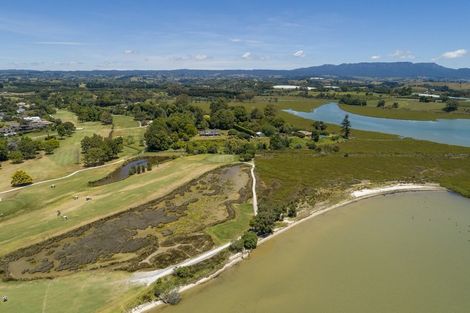 Photo of property in 140 Kayelene Place, Omokoroa, 3114