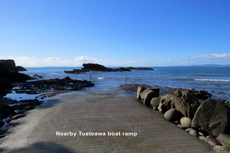 Photo of property in 15 Puriri Place, Tuateawa, Coromandel, 3583