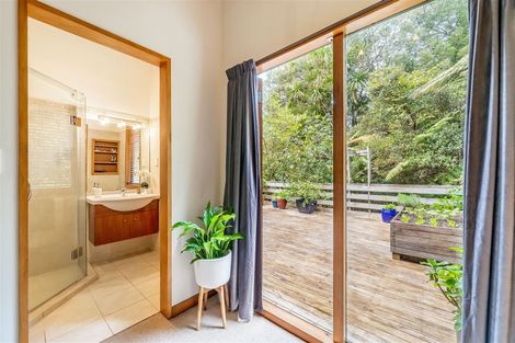 Photo of property in 30c Chatsworth Road, Silverstream, Upper Hutt, 5019