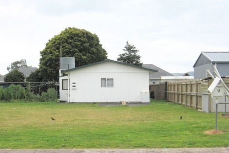 Photo of property in 9 Simpson Place, Whitianga, 3510