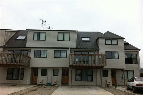 Photo of property in 5a Snead Place, Hamilton East, Hamilton, 3216