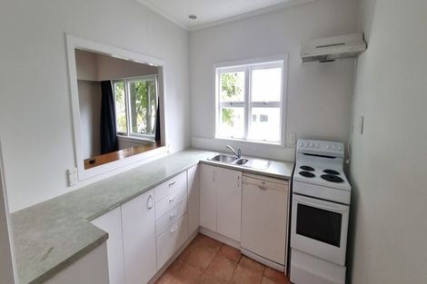 Photo of property in 7 Harrison Avenue, Belmont, Auckland, 0622